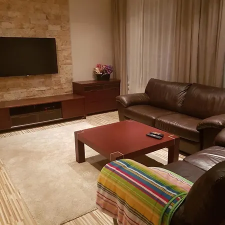 Apartament Luna 公寓 卡托维兹